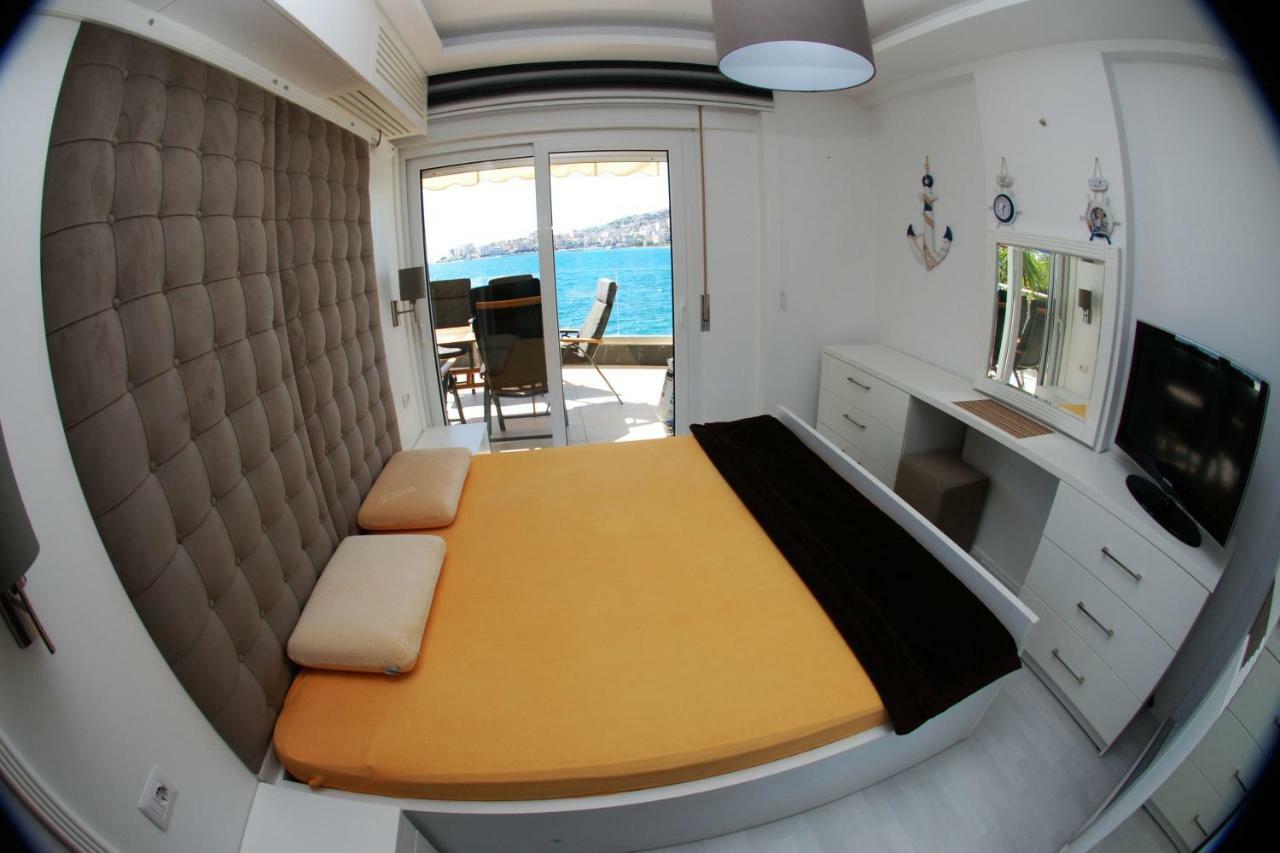 Azzura Flats Sarande Exterior photo